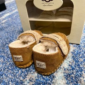 UGG baby shoes